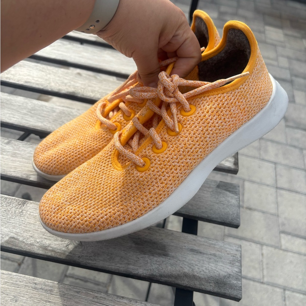 Allbirds Tree Runners Yellow Sneakers Womens 8 - Picture 6 of 9
